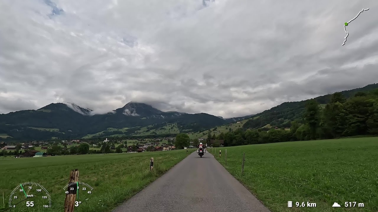 Day 3: Kerns to Lungern (26 min.)